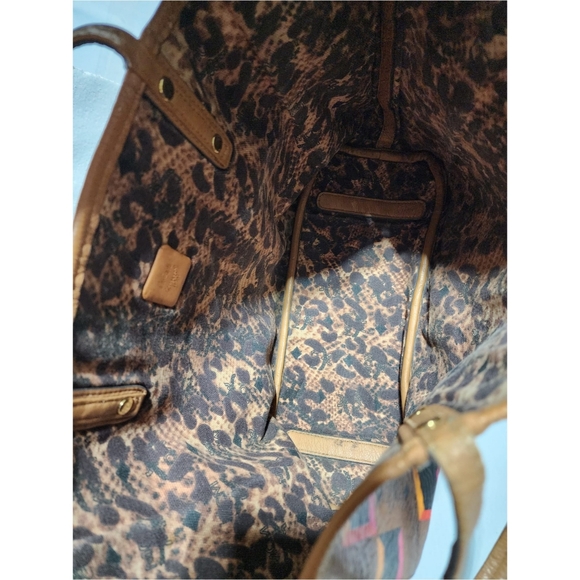 MCM Brown and Pink Geometric Tote - Picture 13 of 13